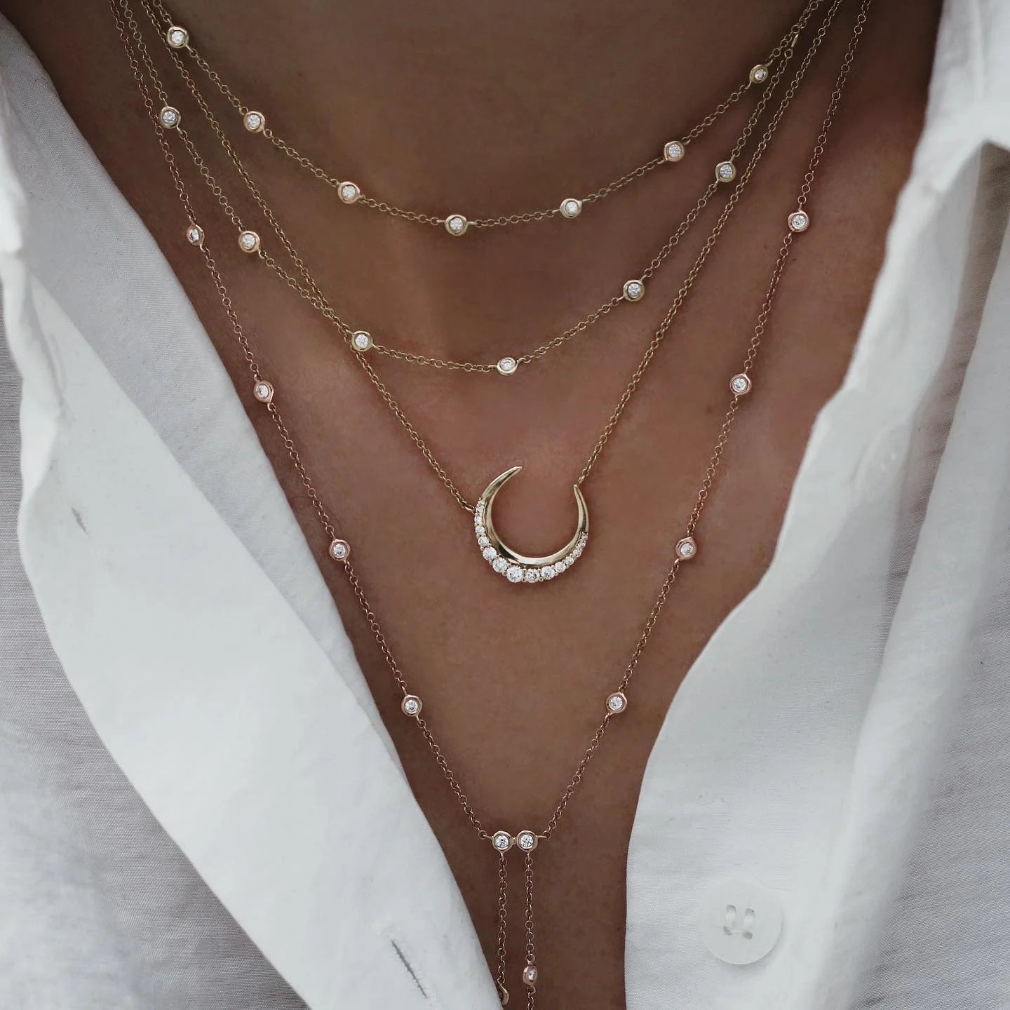 Gold Pendant Necklace
