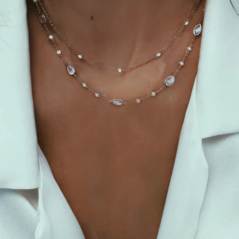 Gold Pendant Necklace